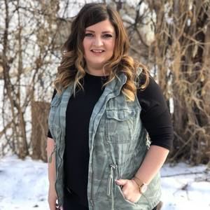 Meet your Posher, Stephanie